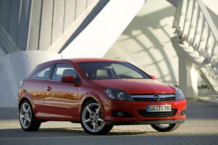 Opel Astra GTC